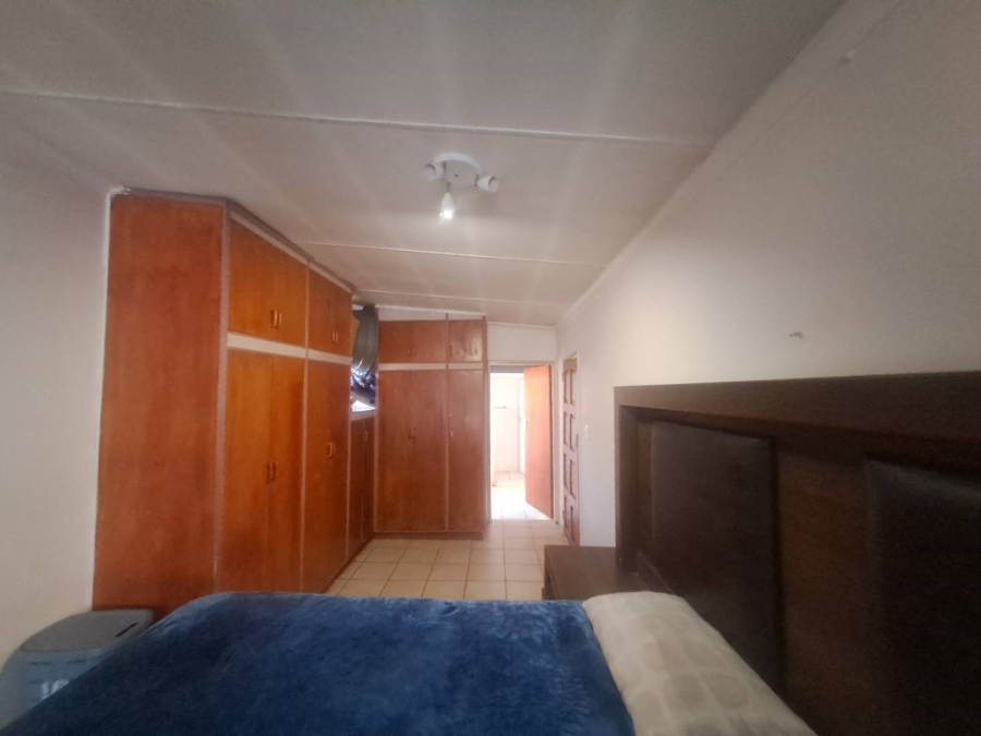 To Let 0 Bedroom Property for Rent in Silverton Gauteng