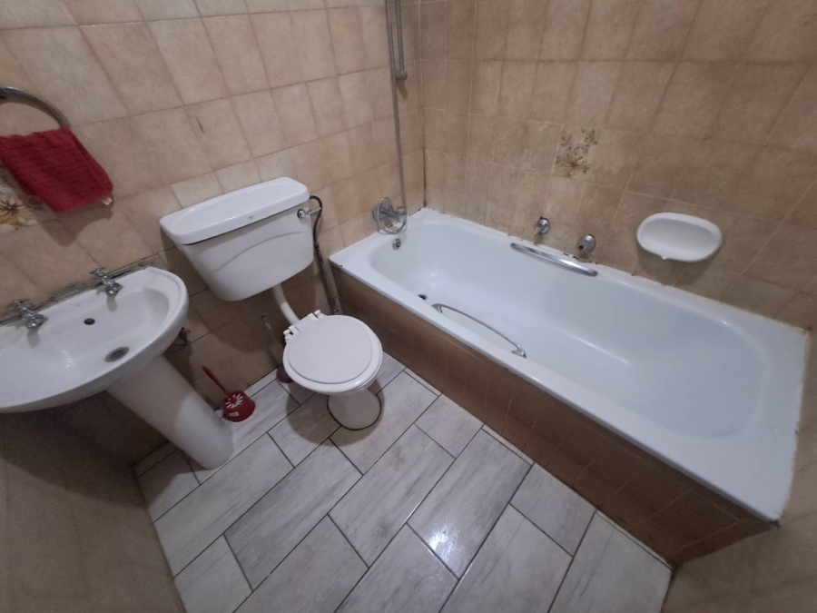 0 Bedroom Property for Sale in Silverton Gauteng