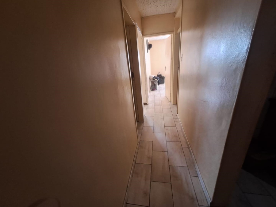 2 Bedroom Property for Sale in Silverton Gauteng