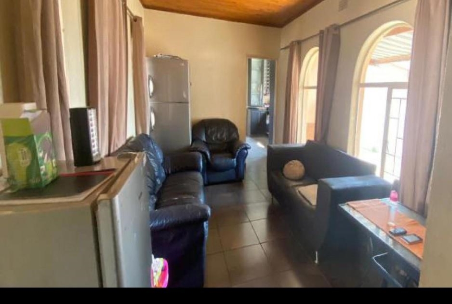 4 Bedroom Property for Sale in Birchleigh North Gauteng