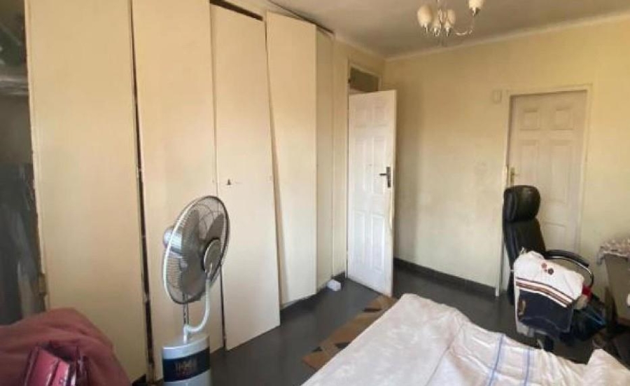4 Bedroom Property for Sale in Birchleigh North Gauteng