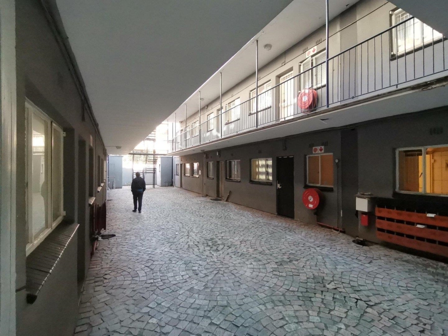 To Let 1 Bedroom Property for Rent in Witpoortjie Gauteng