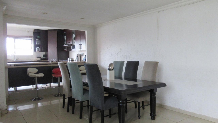 3 Bedroom Property for Sale in Mondeor Gauteng