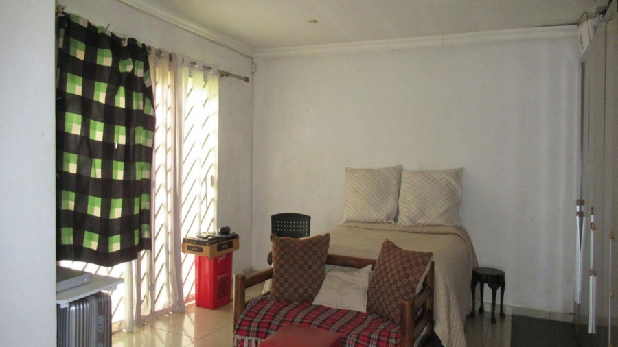 3 Bedroom Property for Sale in Mondeor Gauteng