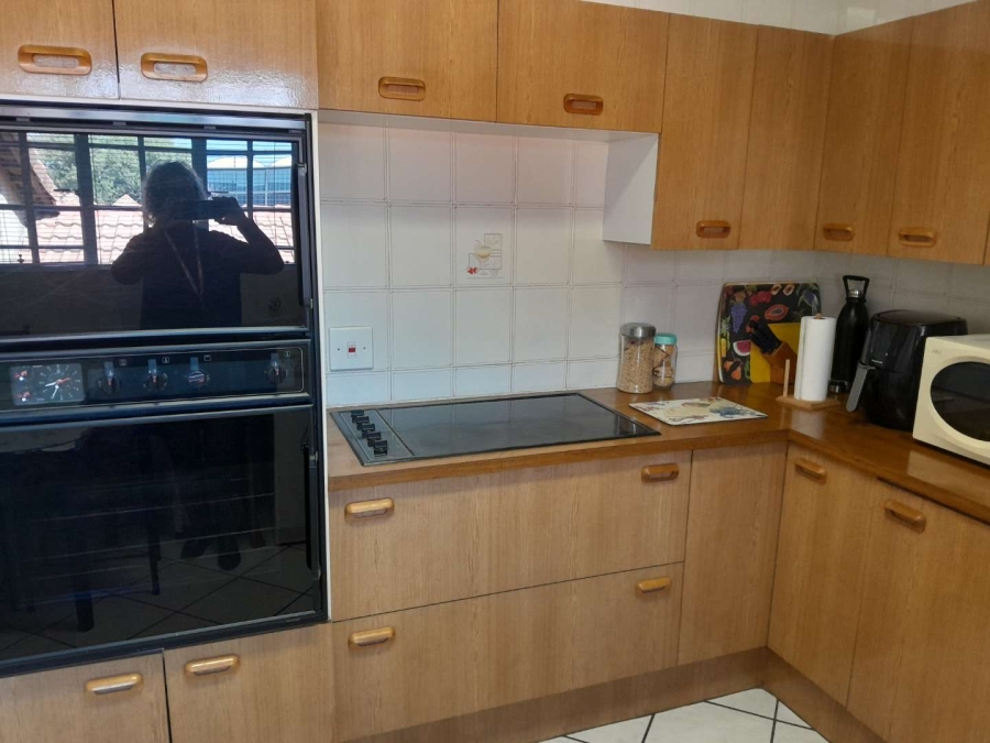 3 Bedroom Property for Sale in New Redruth Gauteng
