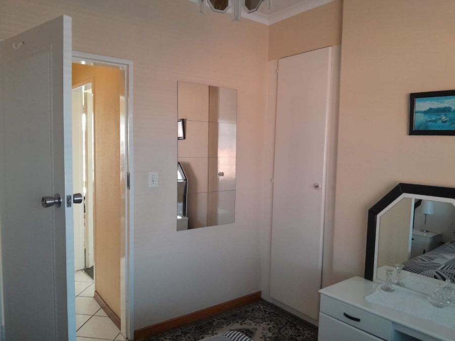 3 Bedroom Property for Sale in New Redruth Gauteng