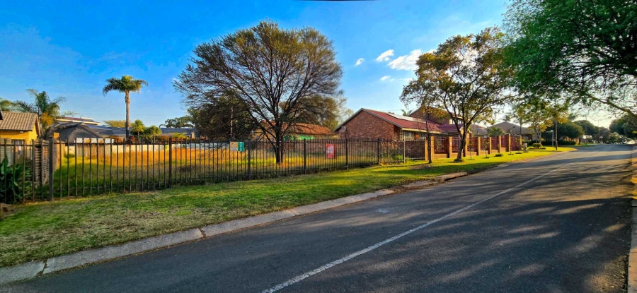 0 Bedroom Property for Sale in Erasmuskloof Gauteng