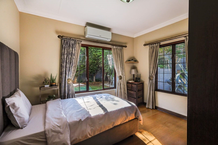 To Let 4 Bedroom Property for Rent in Olympus AH Gauteng