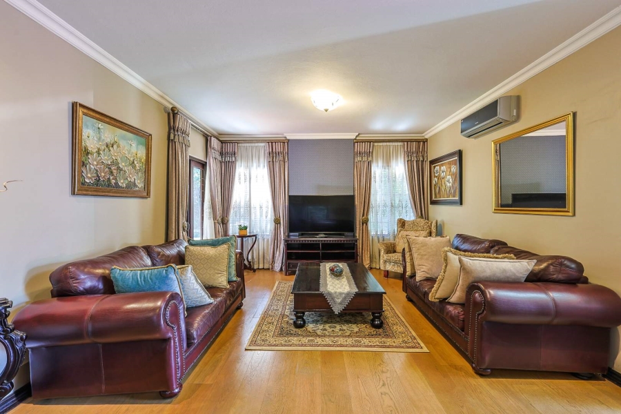 To Let 4 Bedroom Property for Rent in Olympus AH Gauteng