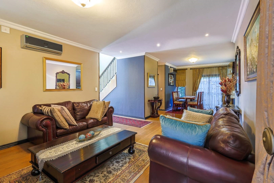 To Let 4 Bedroom Property for Rent in Olympus AH Gauteng