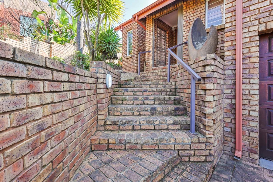 4 Bedroom Property for Sale in Moreleta Park Ext 5 Gauteng