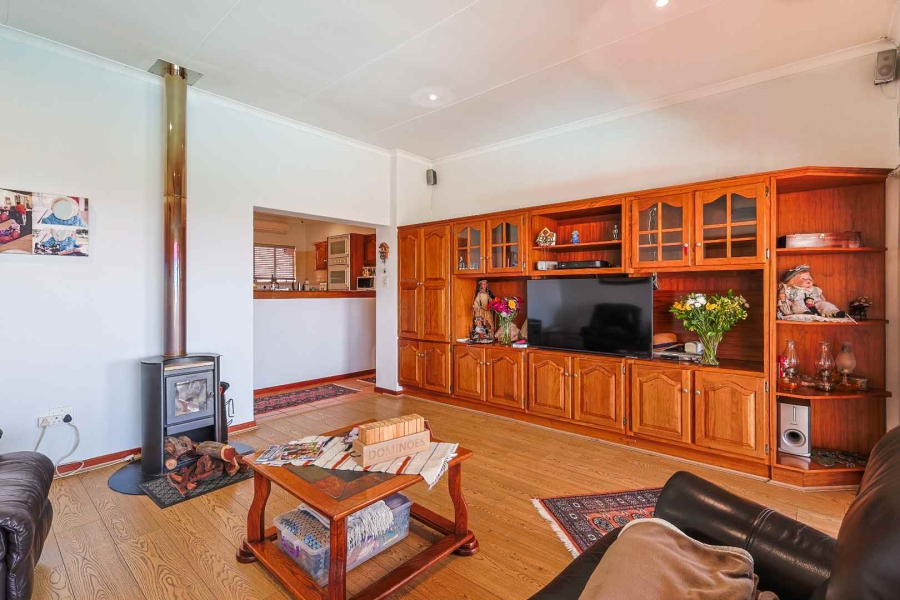 4 Bedroom Property for Sale in Moreleta Park Ext 5 Gauteng