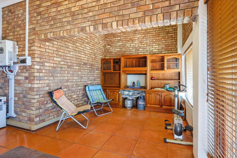 4 Bedroom Property for Sale in Moreleta Park Ext 5 Gauteng