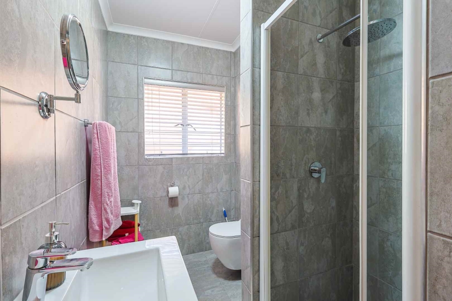 4 Bedroom Property for Sale in Moreleta Park Ext 5 Gauteng