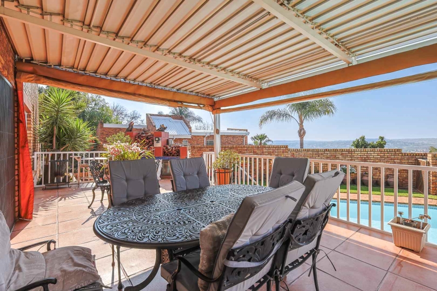 4 Bedroom Property for Sale in Moreleta Park Ext 5 Gauteng