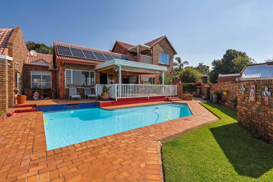 4 Bedroom Property for Sale in Moreleta Park Ext 5 Gauteng