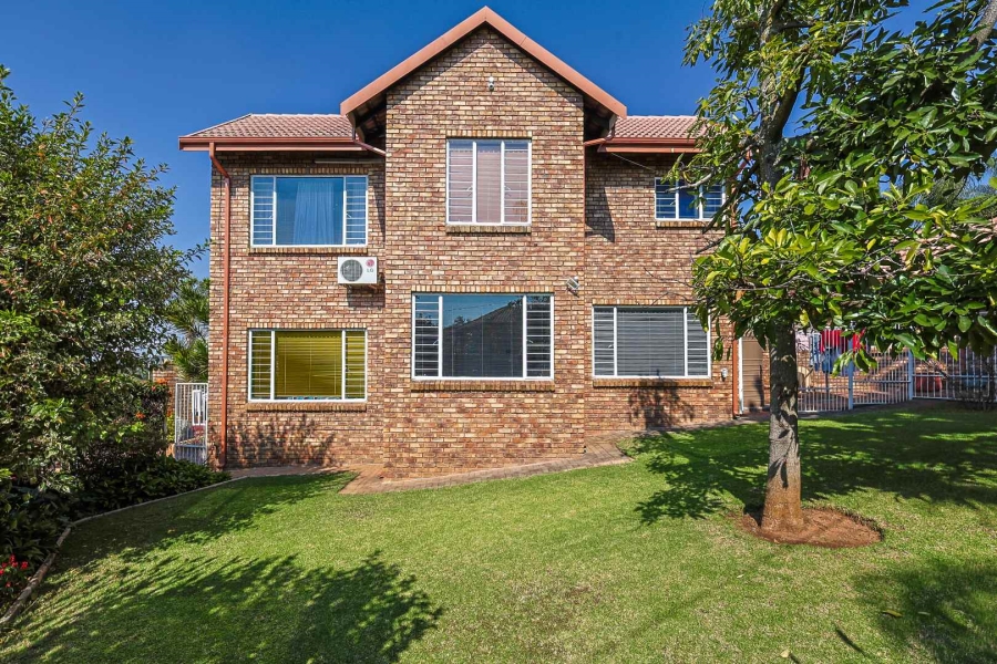 4 Bedroom Property for Sale in Moreleta Park Ext 5 Gauteng