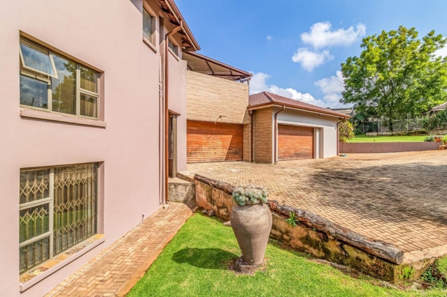 4 Bedroom Property for Sale in Rangeview Gauteng