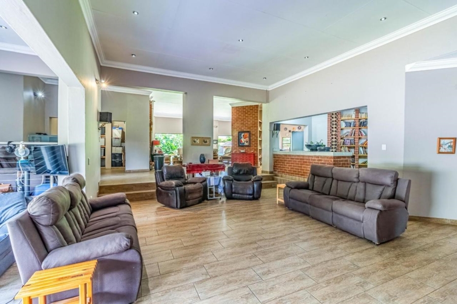 4 Bedroom Property for Sale in Rangeview Gauteng