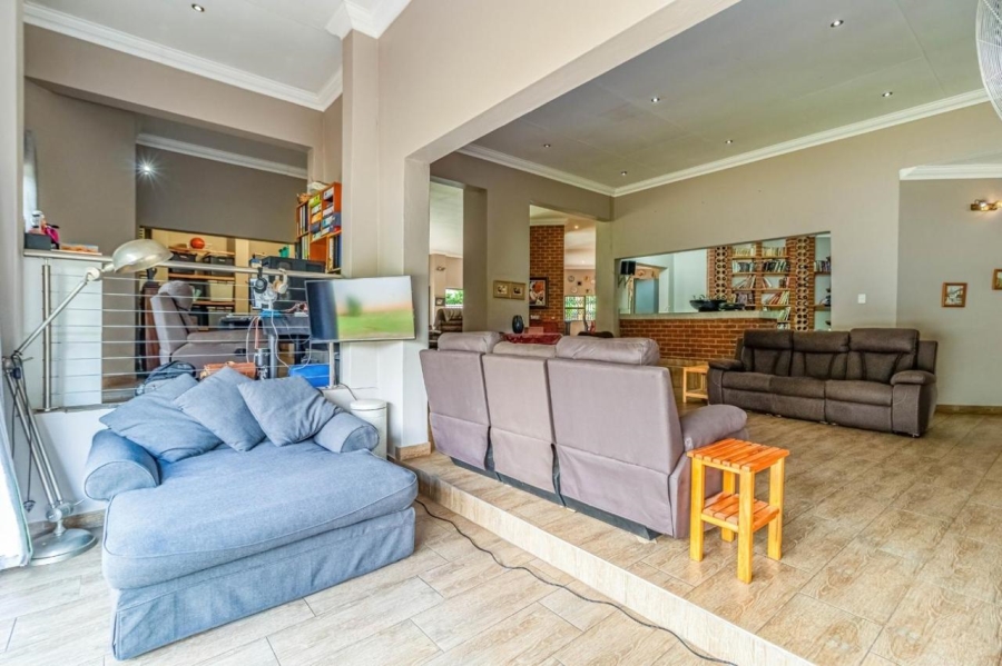 4 Bedroom Property for Sale in Rangeview Gauteng