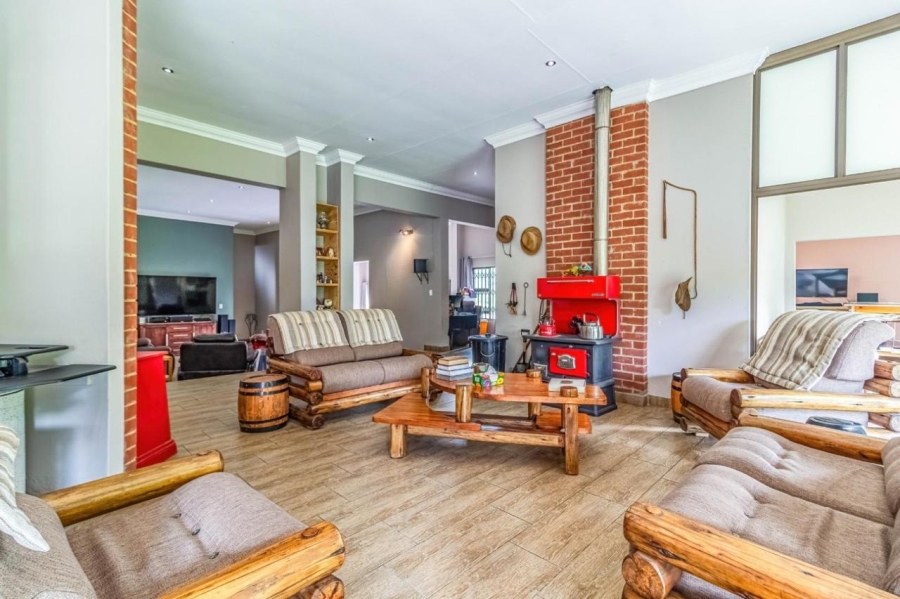 4 Bedroom Property for Sale in Rangeview Gauteng
