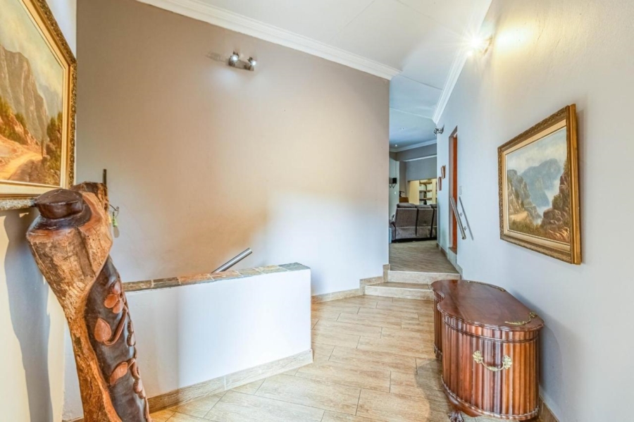 4 Bedroom Property for Sale in Rangeview Gauteng