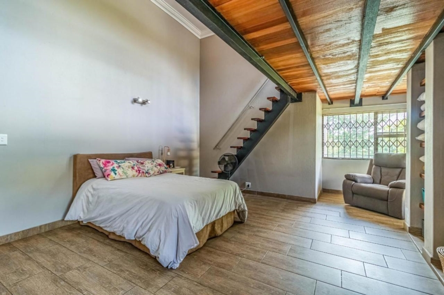 4 Bedroom Property for Sale in Rangeview Gauteng