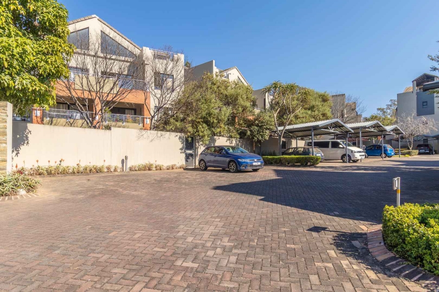 1 Bedroom Property for Sale in Paulshof Gauteng