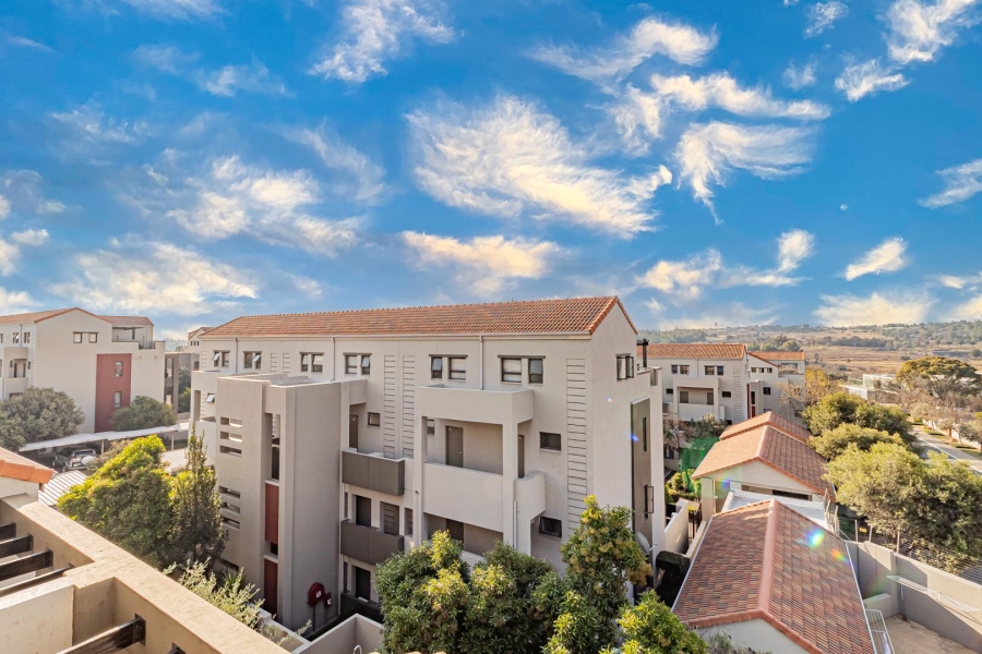 2 Bedroom Property for Sale in Lonehill Gauteng