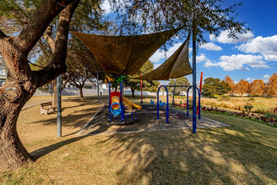 0 Bedroom Property for Sale in Broadacres Gauteng