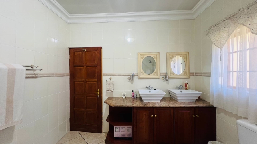 3 Bedroom Property for Sale in Midstream Estate Gauteng