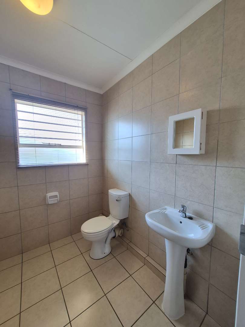 To Let 2 Bedroom Property for Rent in Terenure Gauteng