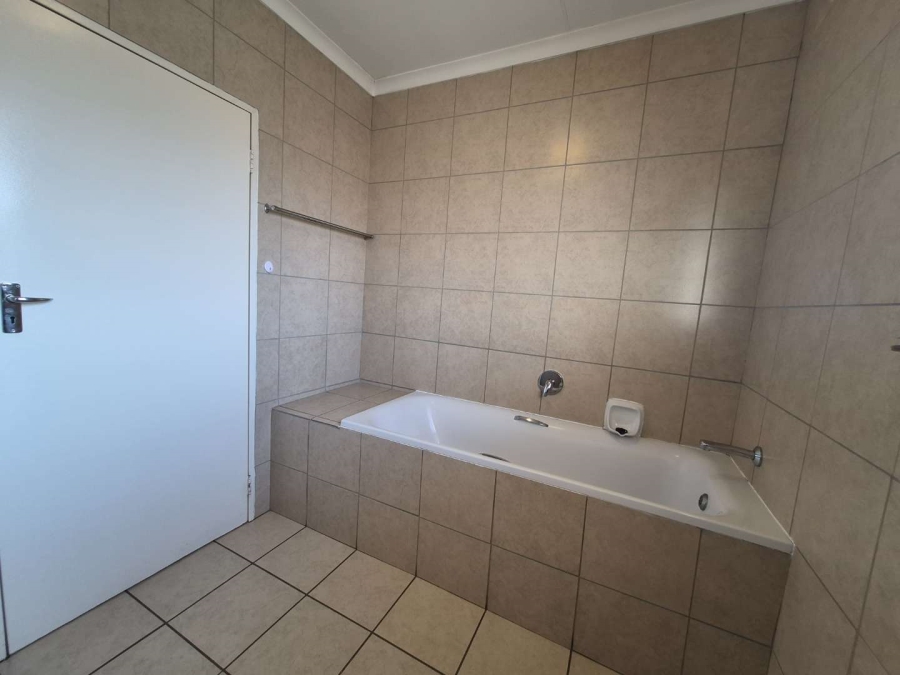 To Let 2 Bedroom Property for Rent in Terenure Gauteng