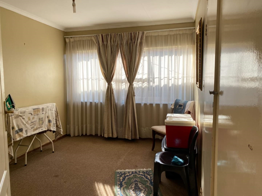 3 Bedroom Property for Sale in Witpoortjie Gauteng