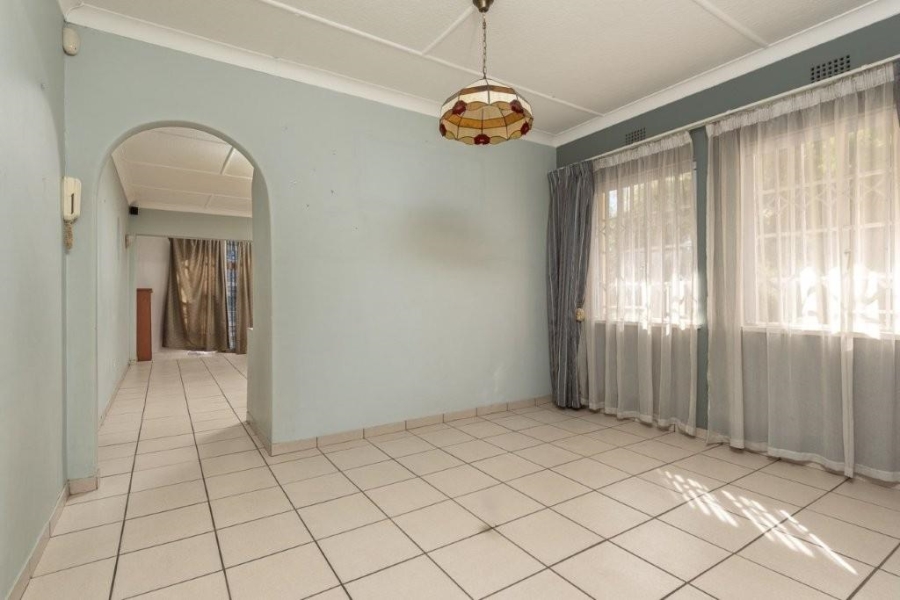 2 Bedroom Property for Sale in Linmeyer Gauteng