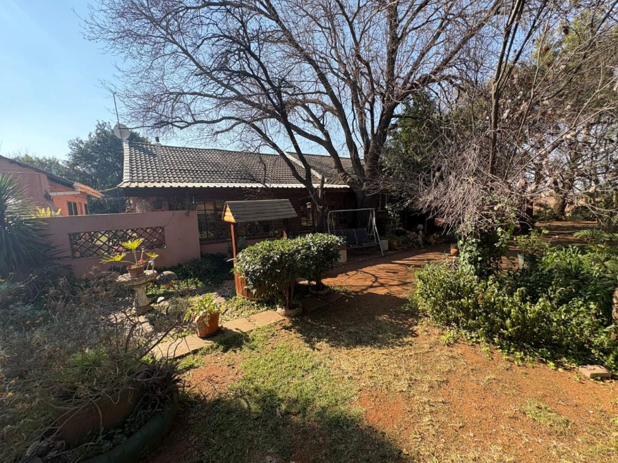 4 Bedroom Property for Sale in Kookrus Gauteng