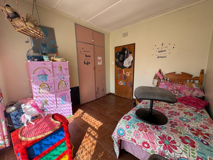 4 Bedroom Property for Sale in Kookrus Gauteng