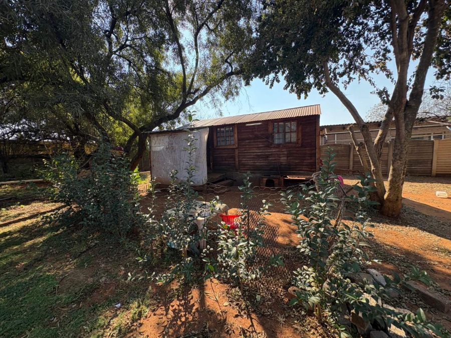 4 Bedroom Property for Sale in Kookrus Gauteng