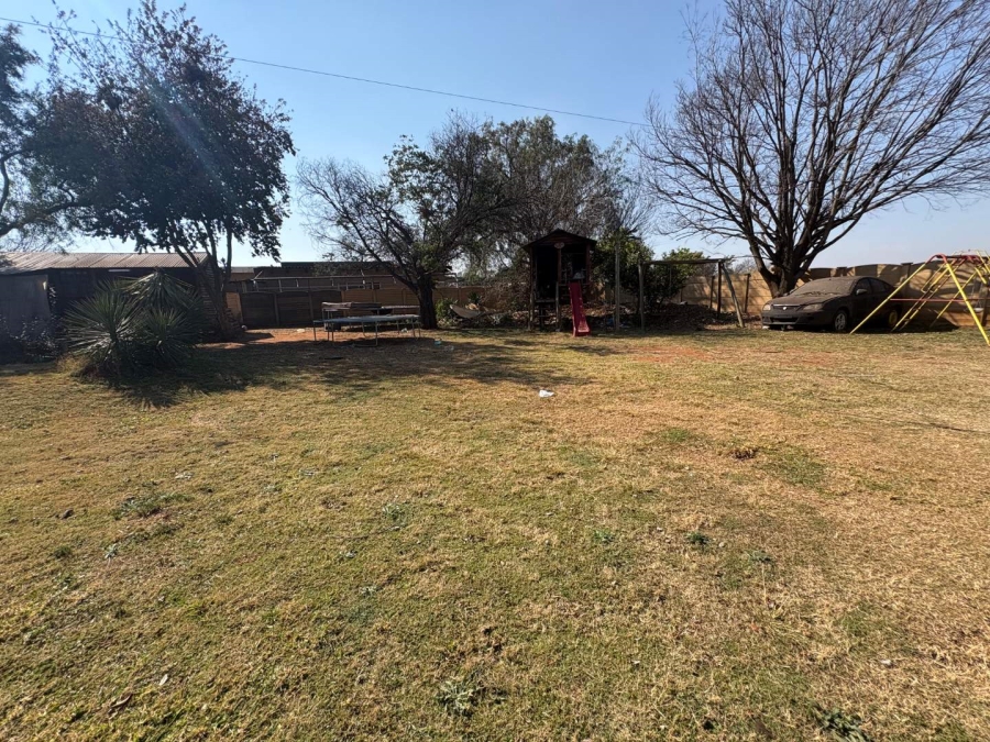 4 Bedroom Property for Sale in Kookrus Gauteng