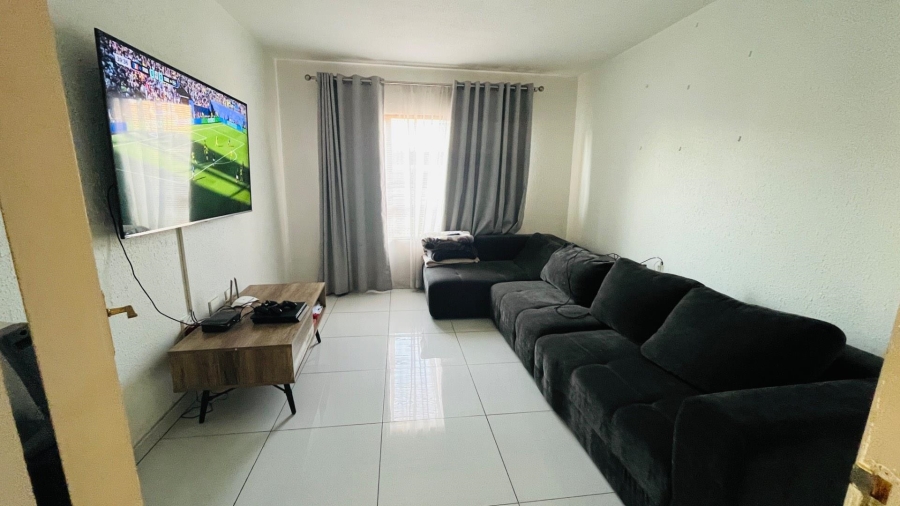 4 Bedroom Property for Sale in Helderwyk Gauteng