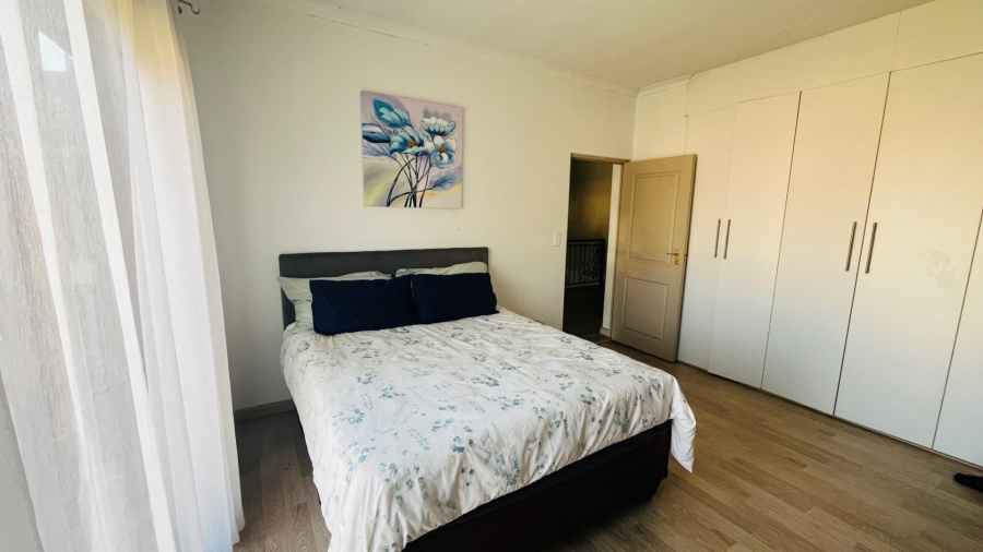 4 Bedroom Property for Sale in Helderwyk Gauteng