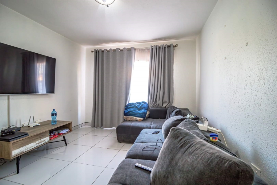 4 Bedroom Property for Sale in Helderwyk Gauteng