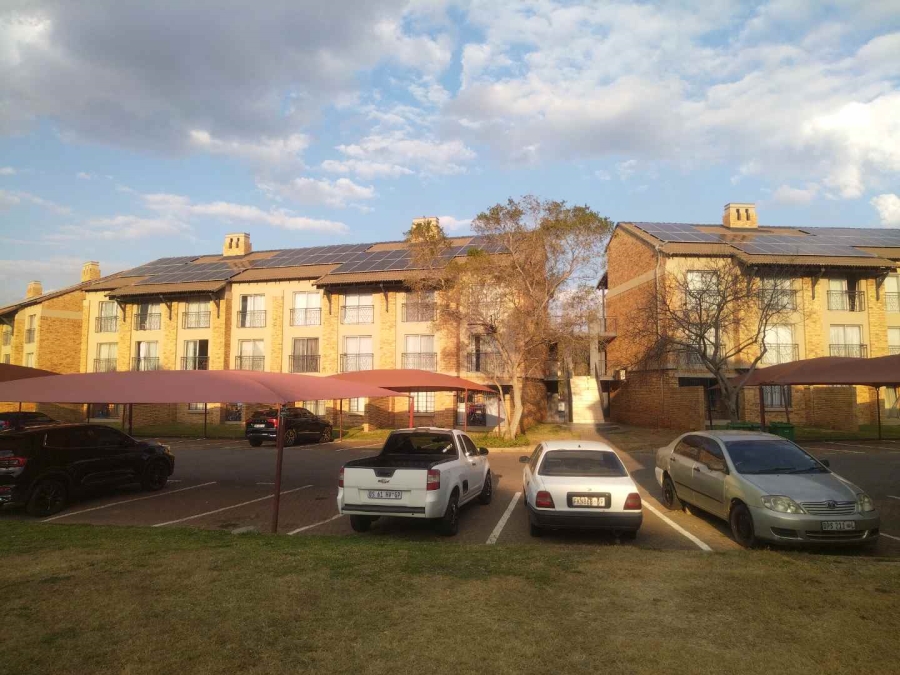 2 Bedroom Property for Sale in Karenpark Gauteng