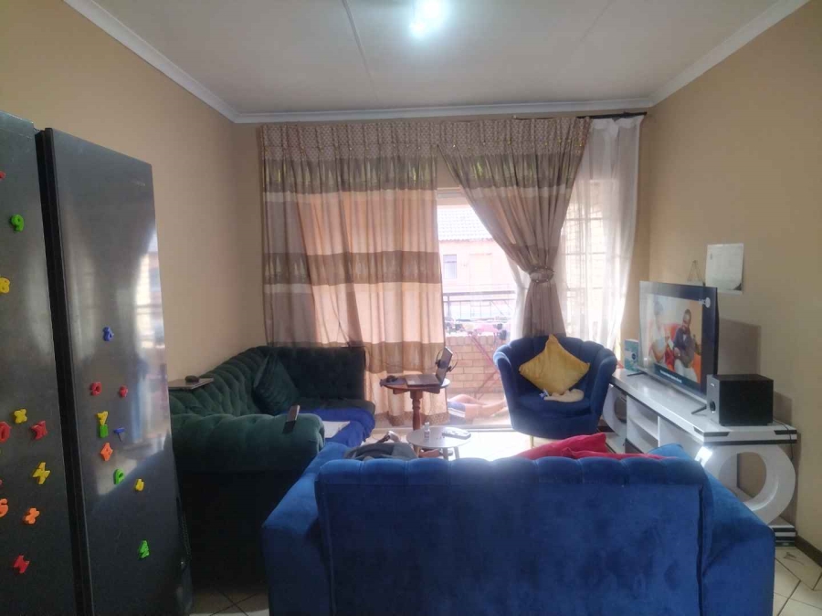2 Bedroom Property for Sale in Karenpark Gauteng