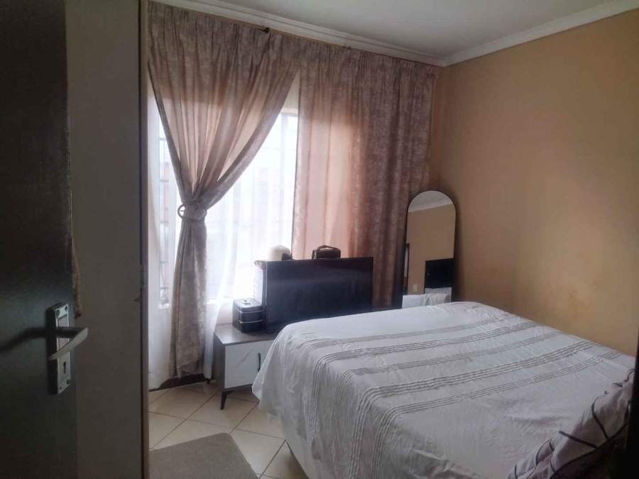 2 Bedroom Property for Sale in Karenpark Gauteng