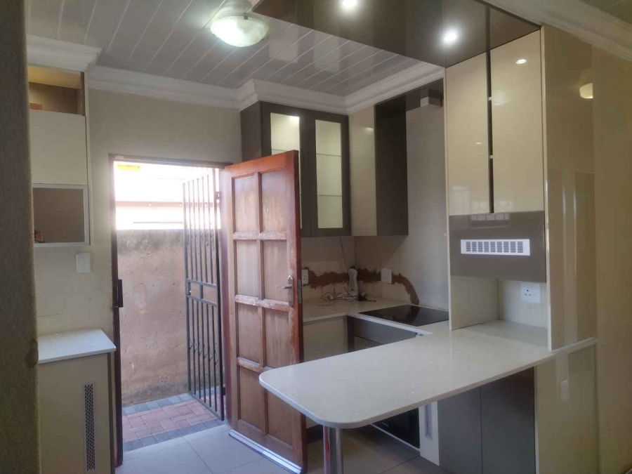 To Let 3 Bedroom Property for Rent in Soshanguve VV Gauteng