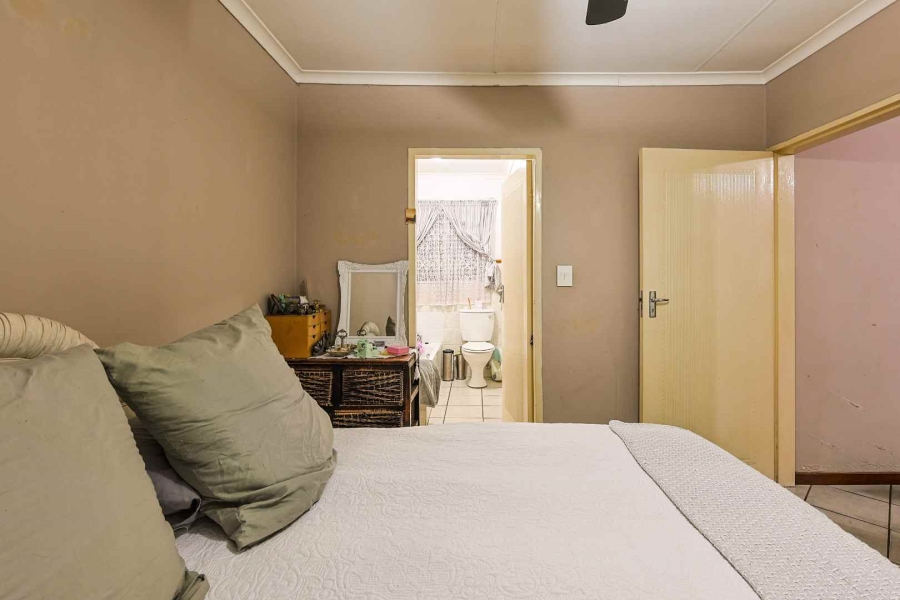 1 Bedroom Property for Sale in Moreleta Park Gauteng