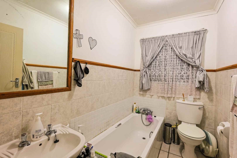 1 Bedroom Property for Sale in Moreleta Park Gauteng