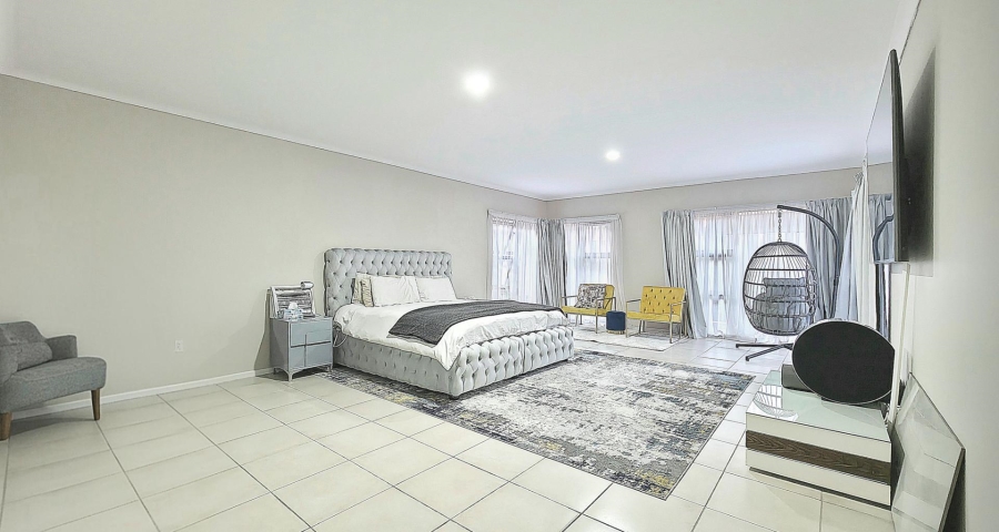 To Let 3 Bedroom Property for Rent in Sandown Gauteng