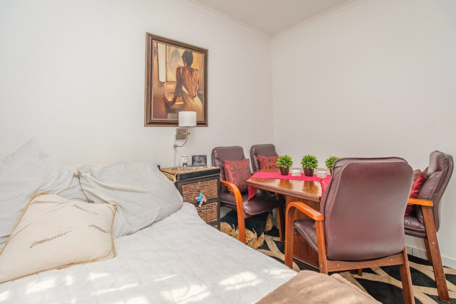 1 Bedroom Property for Sale in Highveld Gauteng